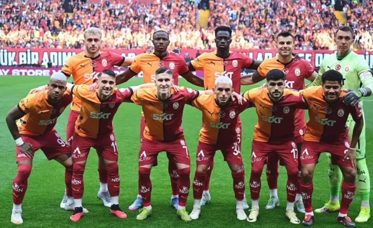 Galatasaray’dan peş peşe şampiyonluk paylaşımları! Rakiplerine büyük gönderme