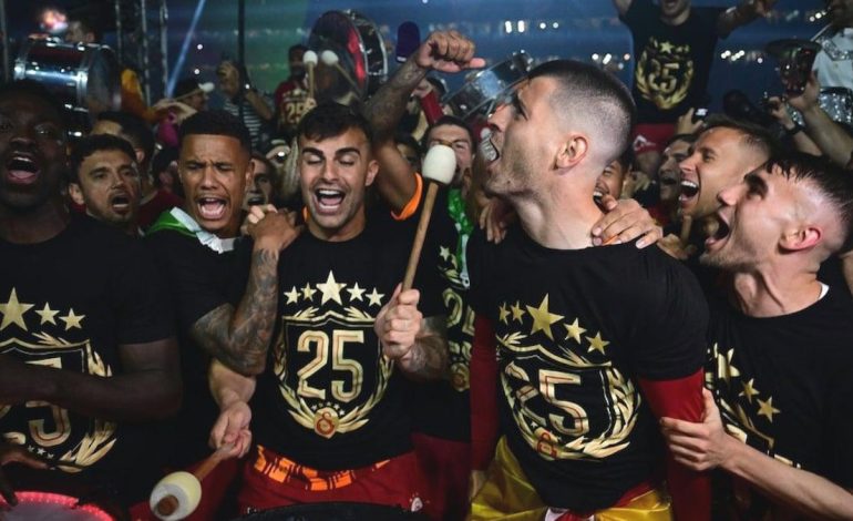 Galatasaray’ı dev rakipler bekliyor