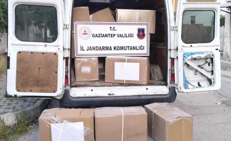 Gaziantep’te 2 milyon TL değerinde sahte ayakkabı ve kıyafet ele geçirildi