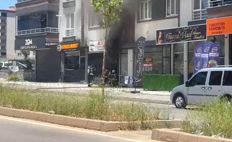 Gaziantep’te Marangoz Dükkanında Yangın Çıktı
