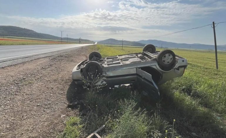 Gaziantep’te Otomobil Şarampole Devrildi: 4 Yaralı