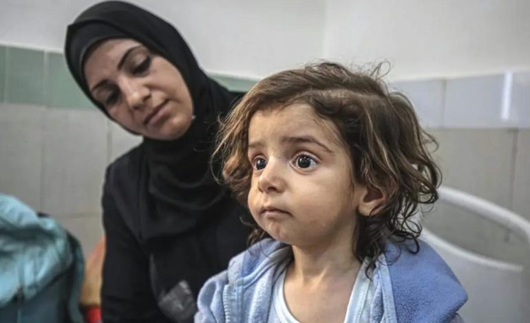 Gazze’de 16.000 Çocuk Hayatını Kaybetti