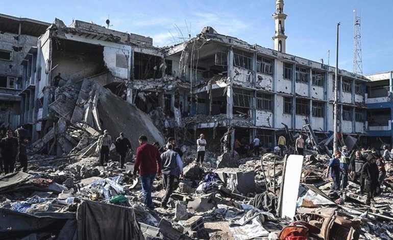 Gazze’de İsrail saldırıları sürüyor: En az 54 Filistinli hayatını kaybetti