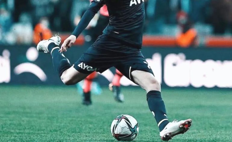 Geleceğin starı deniyordu! Fenerbahçeli isim 15 aydır top oynamıyor