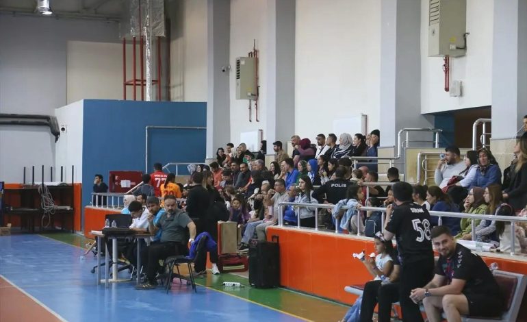 Gemerek’te Kurumlar Arası Voleybol Turnuvası