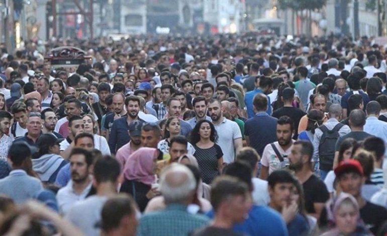 Gençlerin iş bulma umudu tükeniyor: Veriler açıklandı