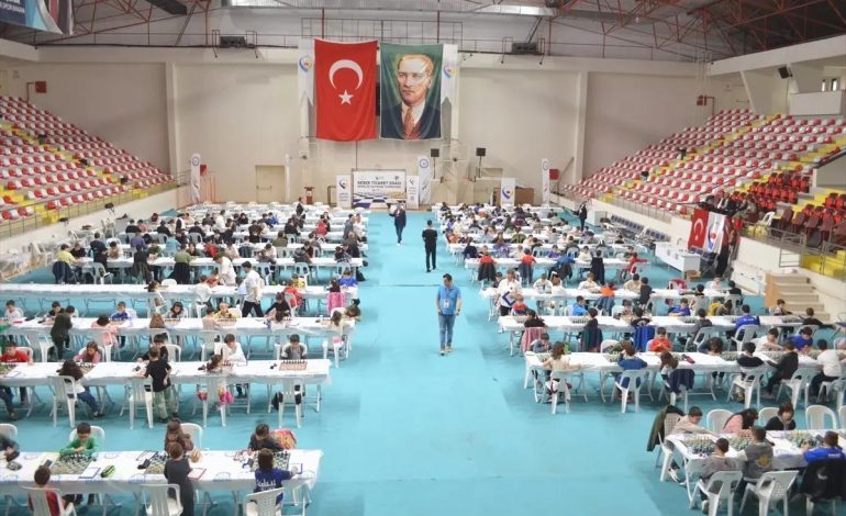 Gençlik Satranç Turnuvası Gebze’de Başladı