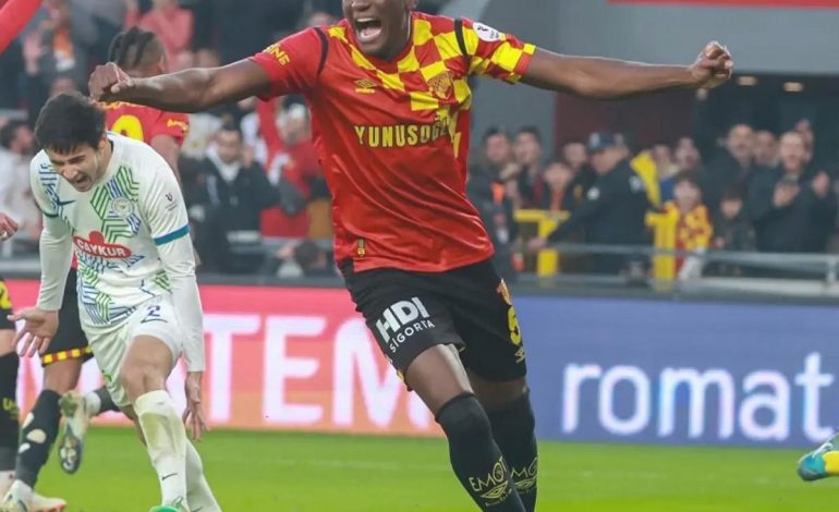 Göztepe, Heliton’un Sözleşmesini Uzatıyor