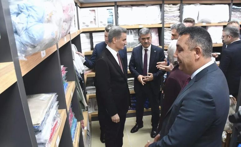 Gümüşhane’de İşyurtları Mağazası Açıldı