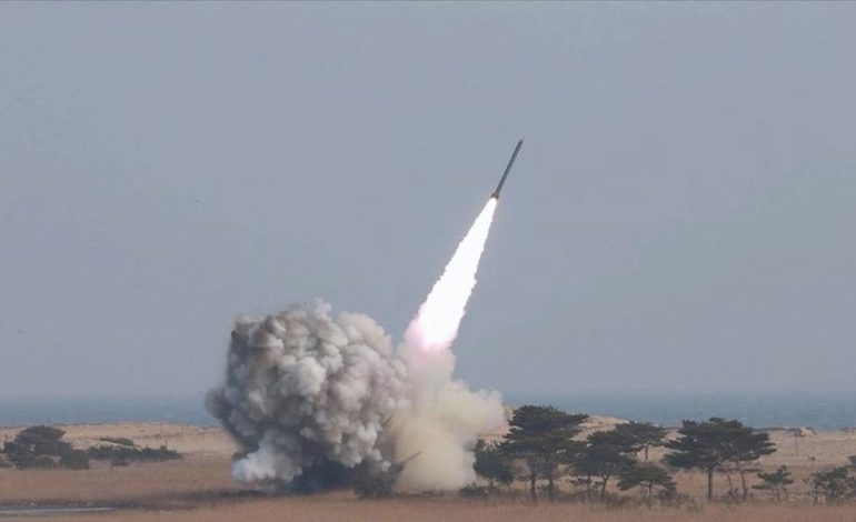Güney Kore ve Japonya, Kuzey Kore’nin balistik füze fırlattığını duyurdu