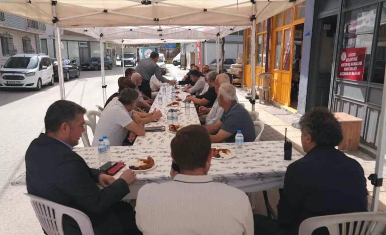 Gürsu’da ‘Her Muhtarlık Bir Belediye Başkanlığı’ Programı Başladı