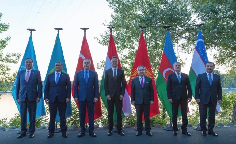 Hakan Fidan Budapeşte’de TDT Zirvesi Öncesi Toplandı