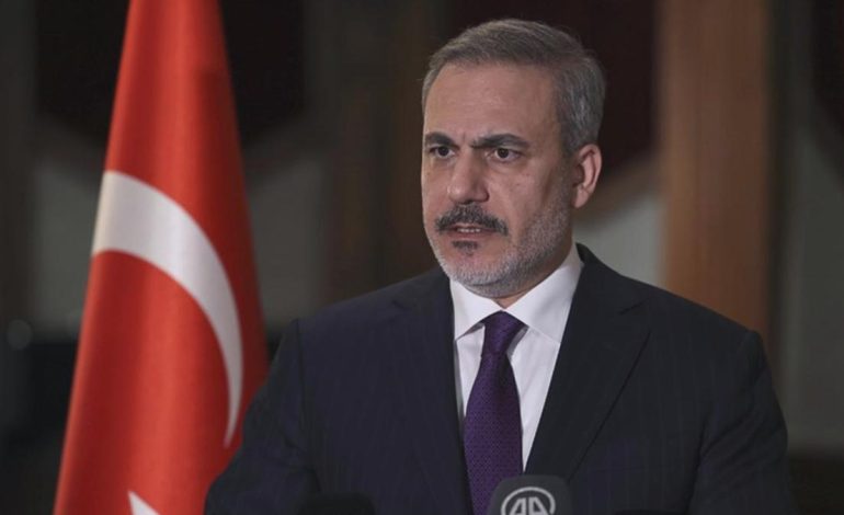 Hakan Fidan, Özgür Özel’e yönelik saldırıyı kınadı