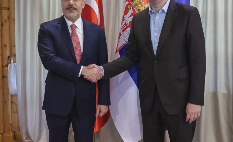 Hakan Fidan Sırbistan’da