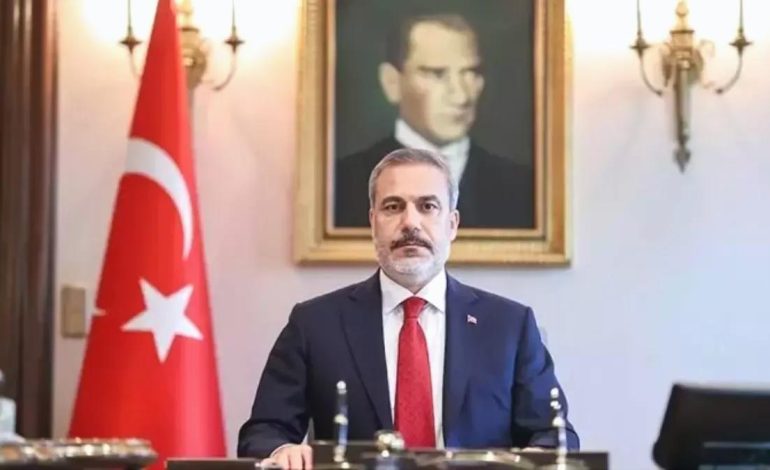Hakan Fidan Varşova’da