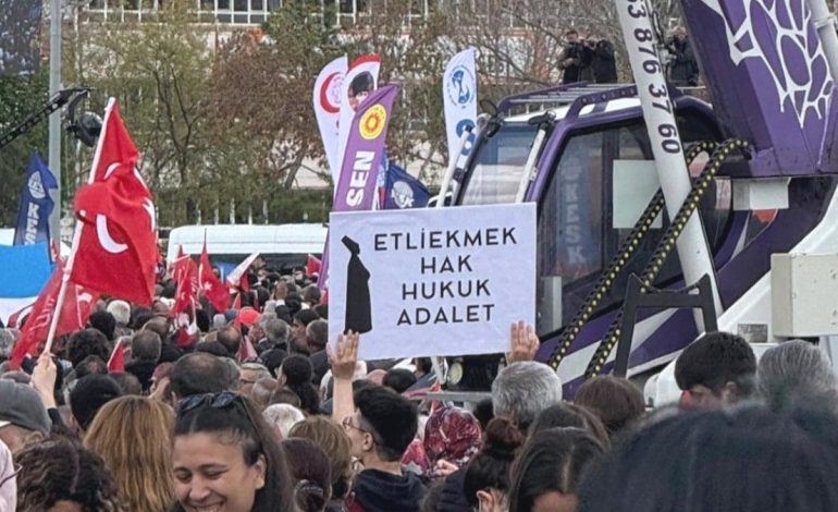 Halk gösteriyor çözüm işte bu!