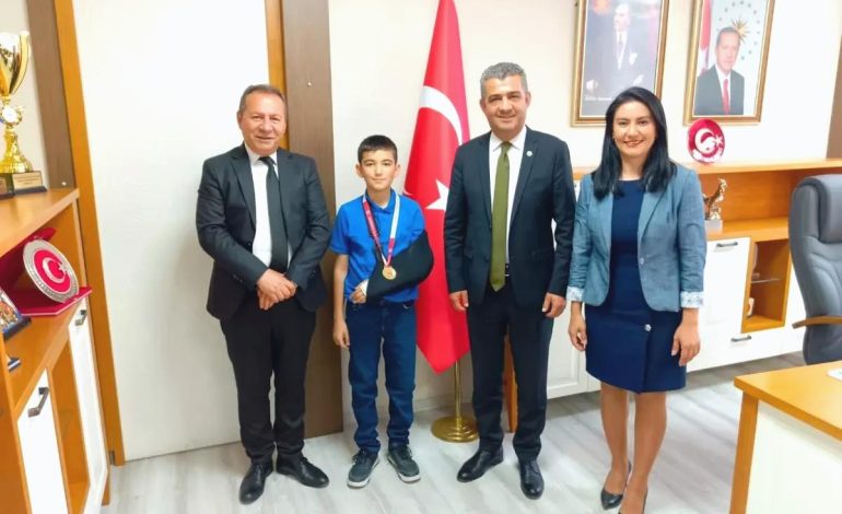 Hamza Yavuz Güdücü Türkiye Satranç Şampiyonu