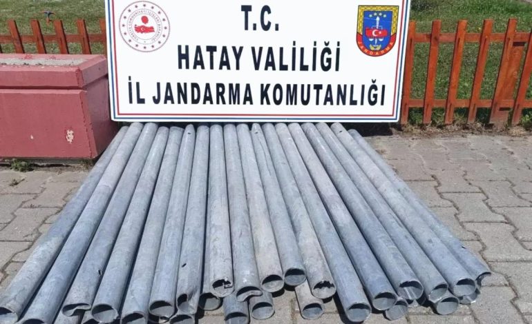 Hatay’da Otoyol Çitleri Çalındı