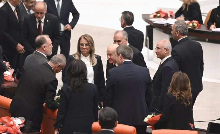 Her şey bir tokalaşmayla başladı! İşte adım adım ‘Terörsüz Türkiye’ süreci