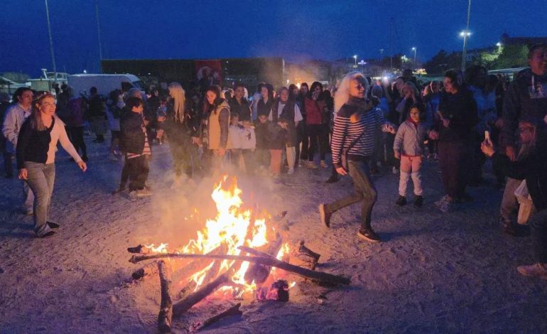 Hıdırellez Şenliği Yeşilköy Sahili’nde Coşkuyla Kutlandı