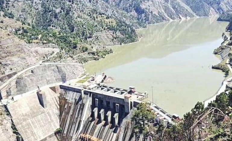 Hindistan, rakip ülkesinin suyunu kesti: Pakistan ise ‘savaş ilanı’ sayacağını söyledi