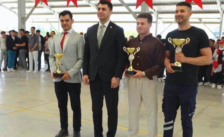Hisarcık’ta Gençlik ve Spor Haftası Etkinlikleri Düzenlendi