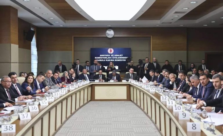HSK üyeliği için adaylar belli oldu, muhalefet salonu terk etti