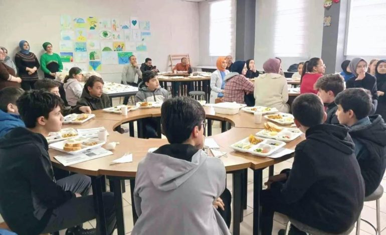 İbrahim Hakkı Kubilay İmam Hatip Ortaokulu başarılarıyla göz dolduruyor