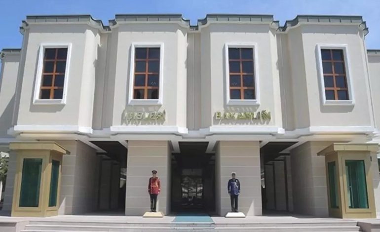 İçişleri Bakanlığı ’30 ilçeye vali atanacağı’ iddiasını yalanladı