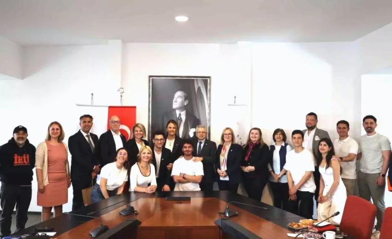 İEÜ ve TYF’den Yelken İçin İş Birliği