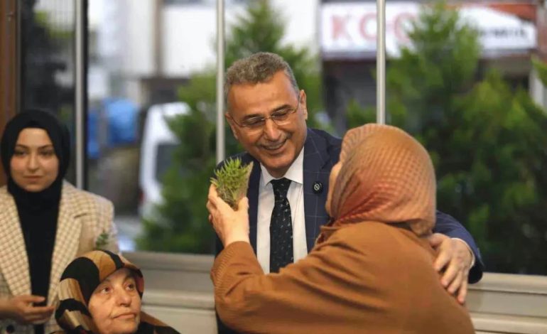 İlkadım Belediyesi’nden Anneler Günü Kutlaması