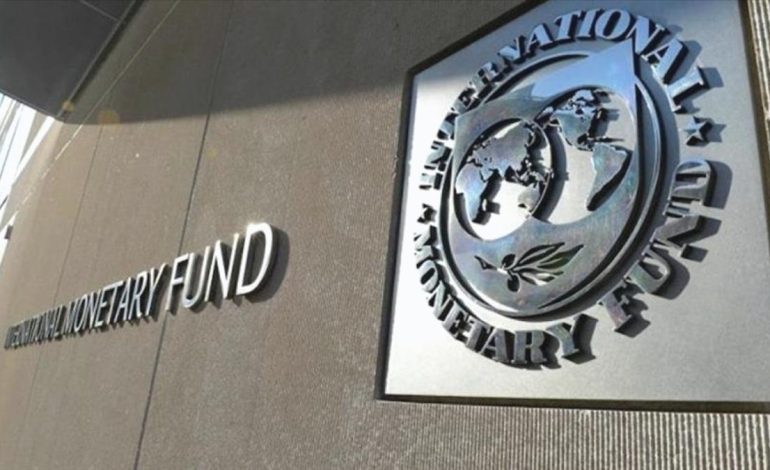 IMF, Pakistan’a 1 milyar dolarlık kaynağın önünü açtı