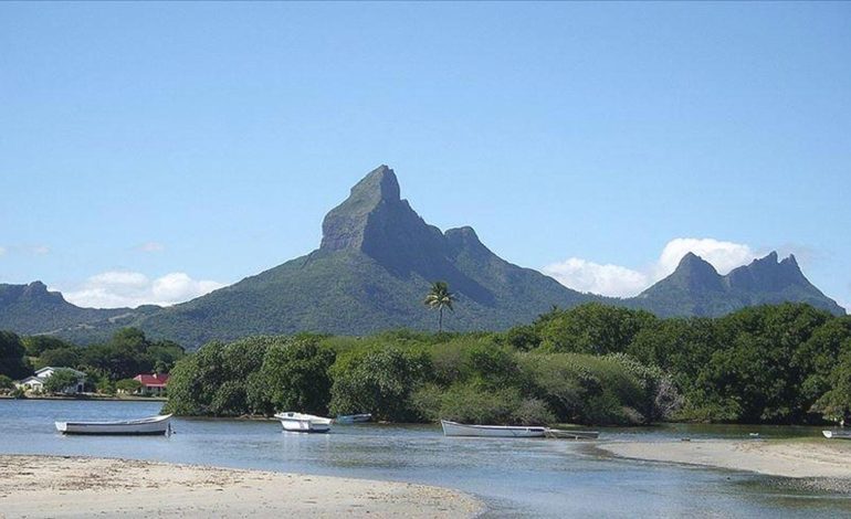 İngiltere, Chagos Adaları’nın Mauritius’a devri anlaşmasını imzaladı