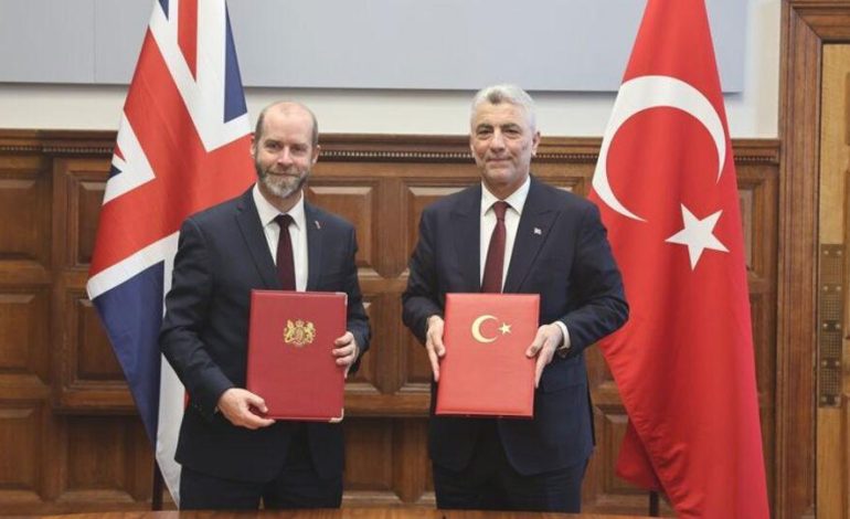 İngiltere’den Türkiye ile STA açıklaması