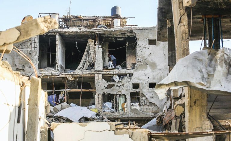 İsrail ordusu Han Yunus’ta Hamas hedeflerini vurduğunu duyurdu
