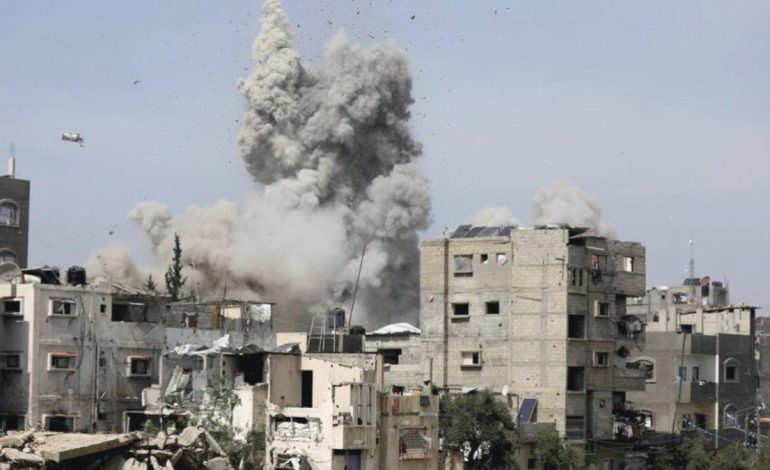 İsrail’in Gazze’ye saldırılarında can kaybı 52 bin 418’e yükseldi