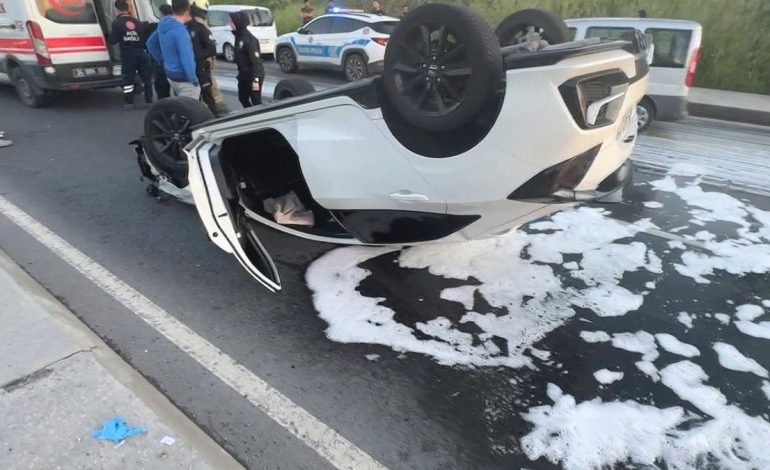 İstanbul’da otomobiller çarpıştı: 3 yaralı