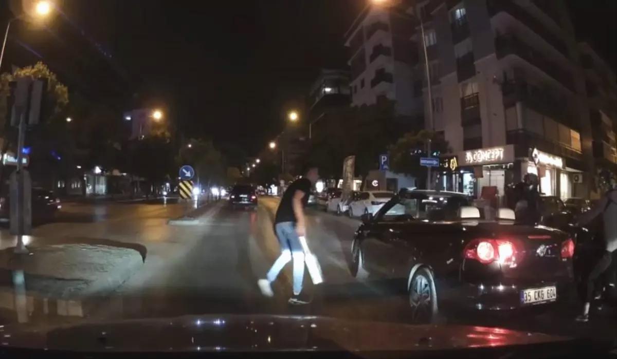 İzmir’de Trafik Tartışmasında Bıçaklı Saldırı