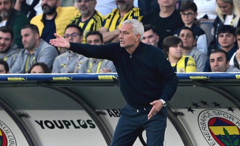 Jose Mourinho: Bu ligin sonu başlamadan önce belliydi