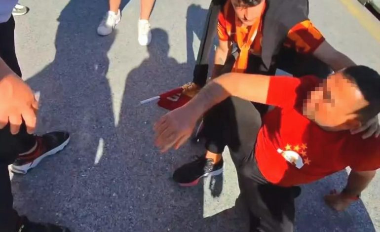Kadıköy’de Galatasaray Taraftarına Silahlı Saldırı