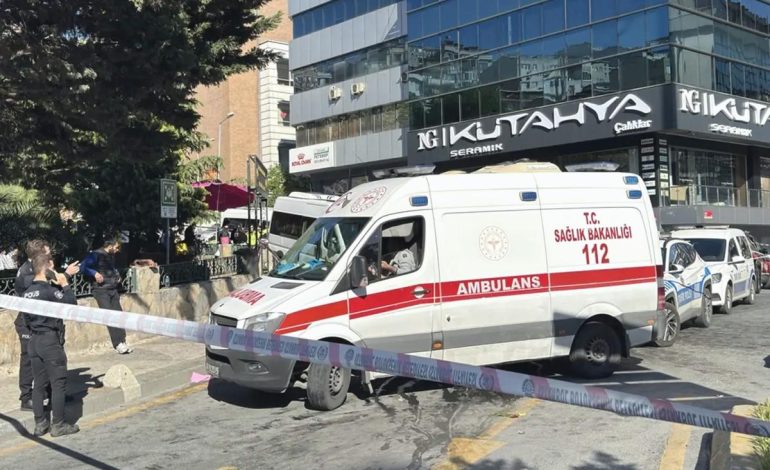 Kağıthane’de Minibüs Yayalara Çarptı: 1 Ölü, 4 Yaralı