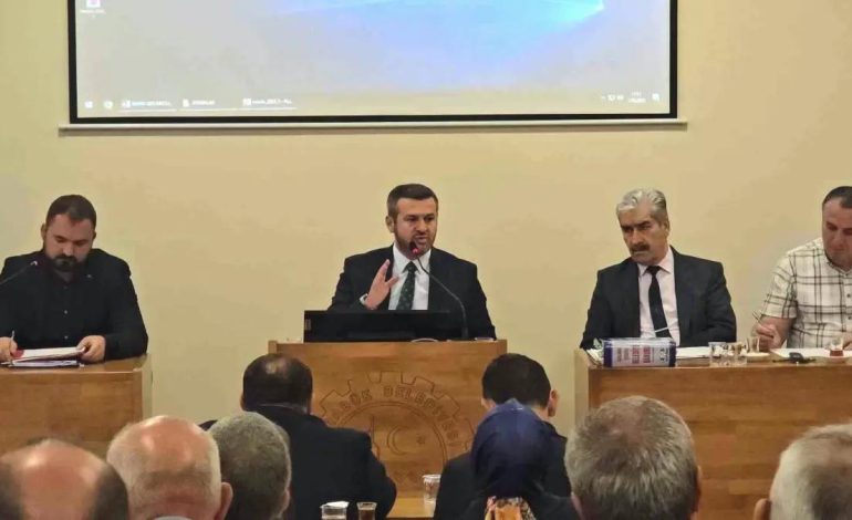 Karabük Belediye Başkanı Çetinkaya’dan Emeklilerin Ulaşım Hakkına Açıklama