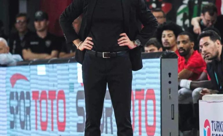 Karşıyaka’da Ahmet Çakı’dan Açıklamalar