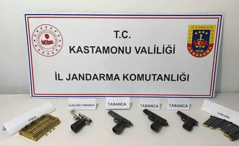 Kastamonu’da Kaçak Silah Operasyonu