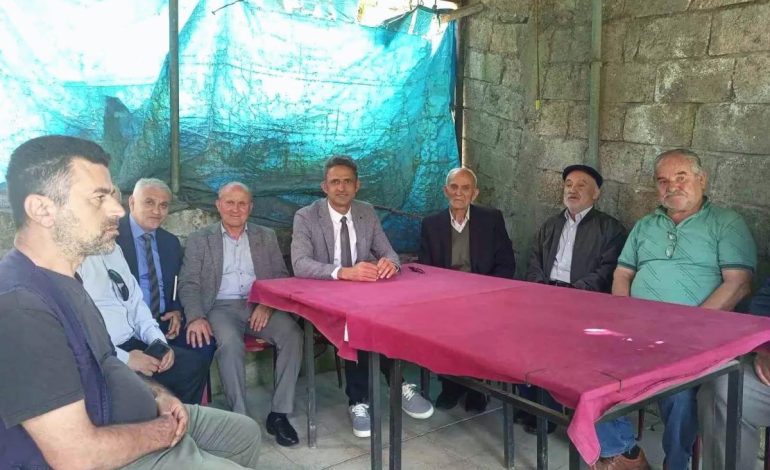 Kaymakam Kaya, Köylerde Ziyaret Gerçekleştirdi