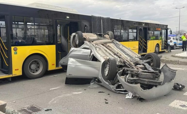 Kayseri’de Otobüs ile Otomobil Çarpıştı: 9 Yaralı