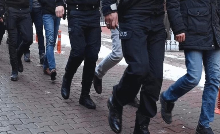 Kayseri’de şok uyuşturucu uygulaması: 5 kişiye gözaltı