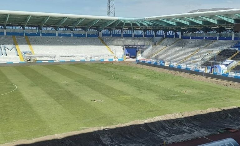 Kazım Karabekir Stadyumu’nun zemini hibrit çime dönüştürülüyor