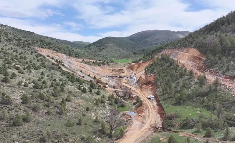 Kelkit Aşut Göleti Projesi Devam Ediyor
