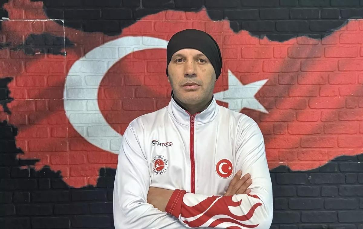 Kick Boks Ailesi: Yıldızlar Dünyaya Açılıyor